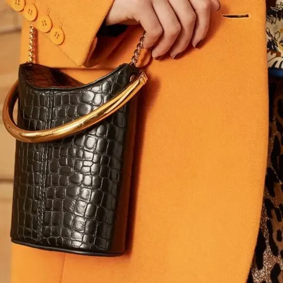 New Stella McCartney Black Croc Embossed Bucket Bag Gold Handle W/ Dust Bag - Picture 14 of 16
